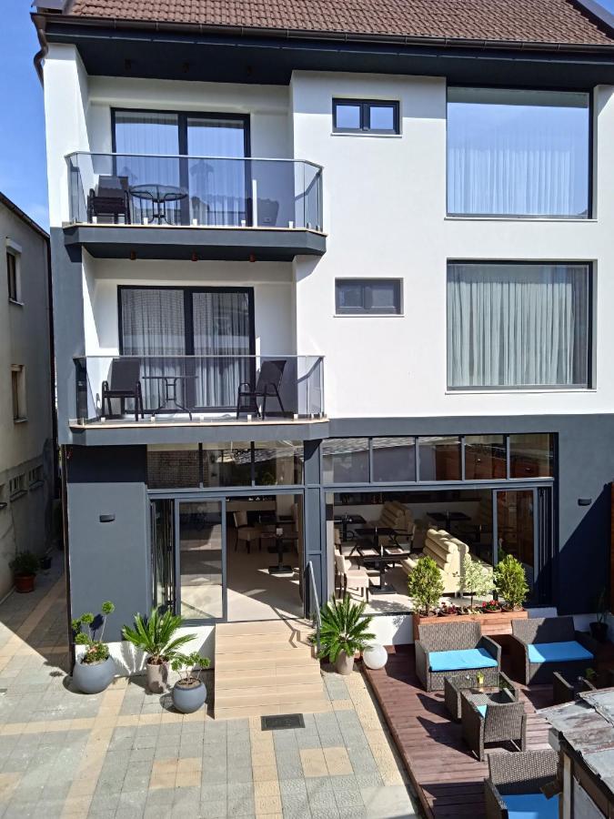 Apartments Mite Ohrid Bagian luar foto